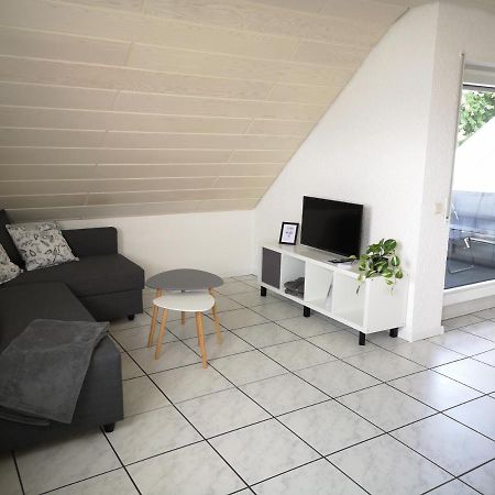 Familienfreundliche Ferienwohnung Mit Wohlfuehlbalkon Und Kostenlosem Parkplatz Nahe Messe Und Bodensee ميكنبورن المظهر الخارجي الصورة