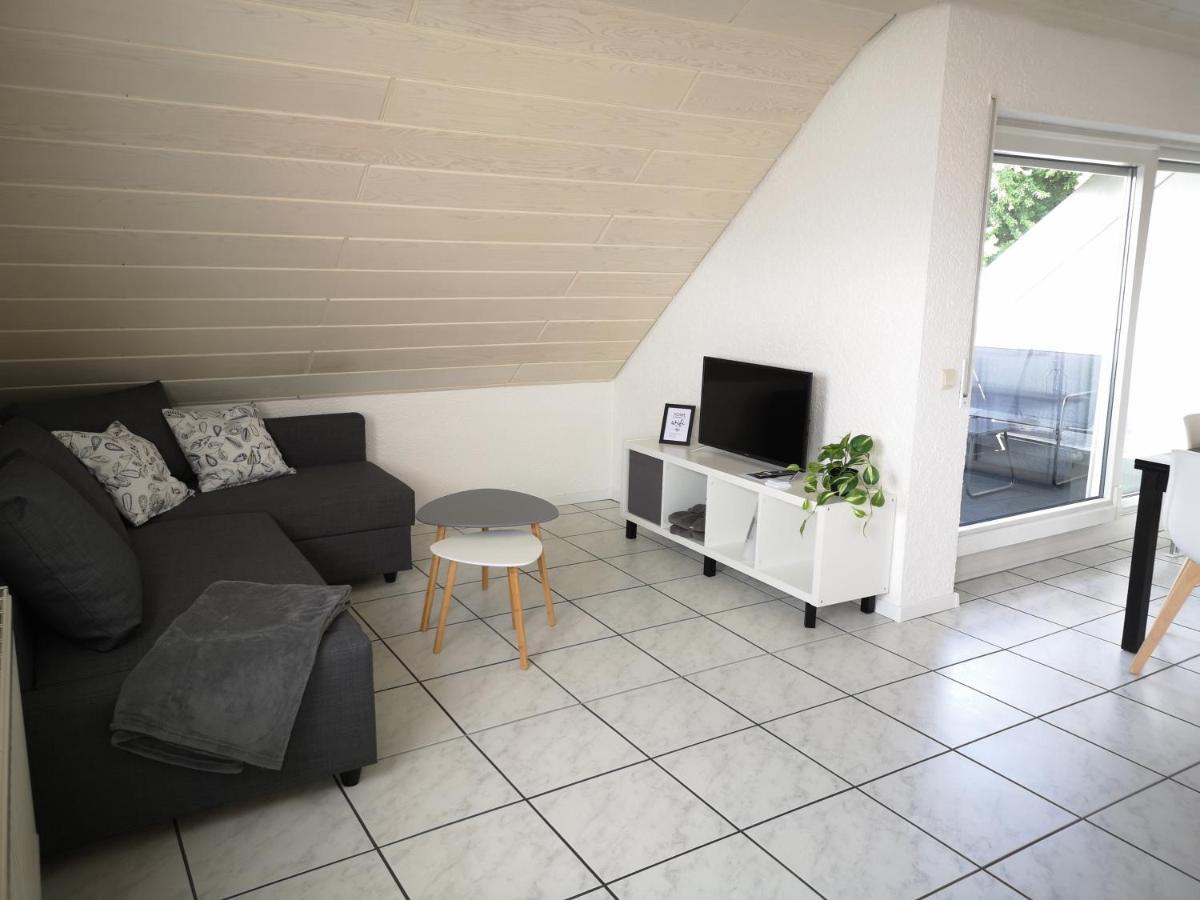 Familienfreundliche Ferienwohnung Mit Wohlfuehlbalkon Und Kostenlosem Parkplatz Nahe Messe Und Bodensee ميكنبورن المظهر الخارجي الصورة